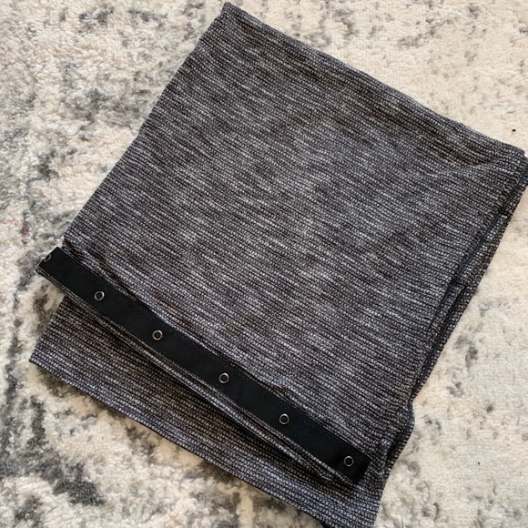 Lululemon Vinyasa Scarf